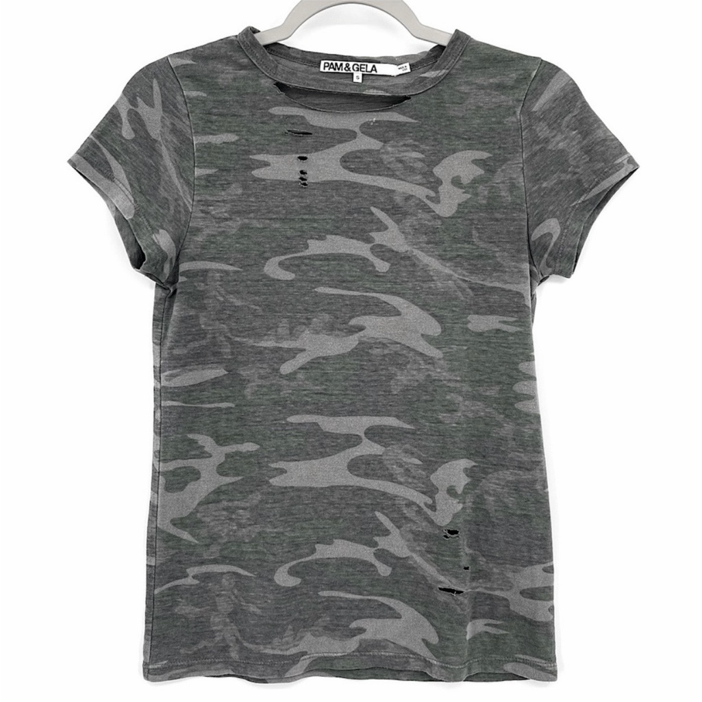 Like-New- Pam & Gela Slashed Camouflage Cap Sleeve T-Shirt In Green Camo - Sz Sm